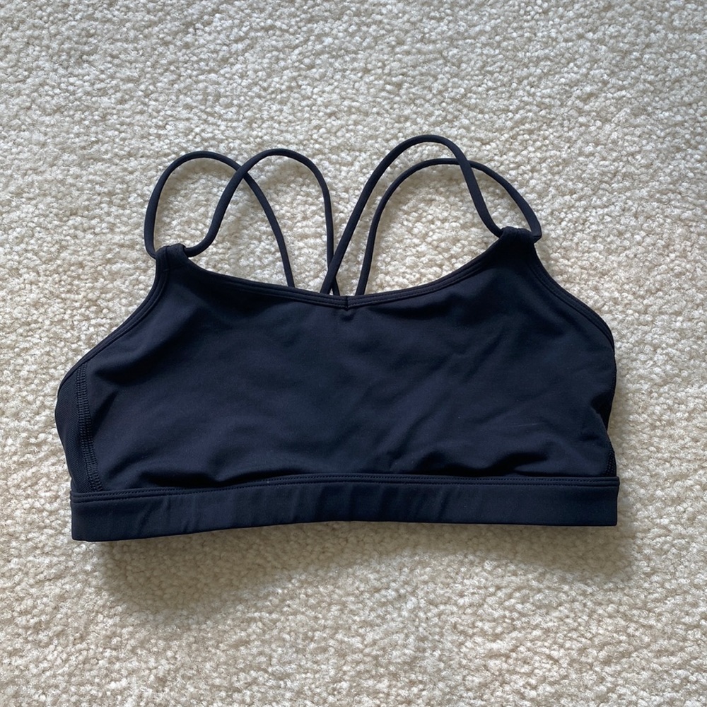 Lululemon black bra